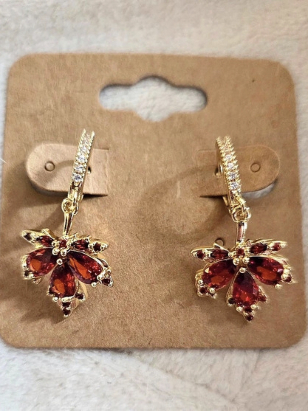 Red Crystal Maple Leaf Drop Earrings - New